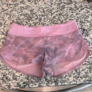 Lululemon Speed Up Shorts Size 6
